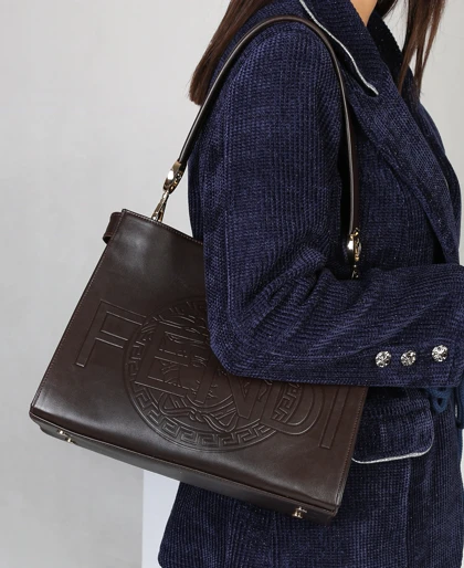 کیف زنانه مجلسی چرم فندی 153 AM