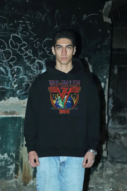 هودی مشکی اسپرت طرح Van Hallen - فواصل