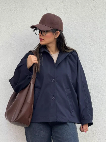 ترنچ کت مانلی