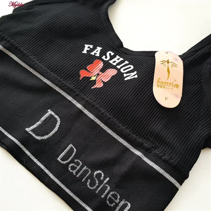 ست نیم‌تنه و شورت ورزشی زنانه مشکی مدل 4620