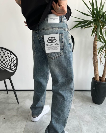 شلوار نیم بگ کثیفشور ساده Balenciaga