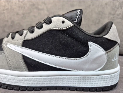 کتانی ونس زنانه ایر جردن وان لو اسکات تراویس نایک AIR jordan 1 low Travis Scott کد 943