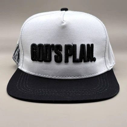 کلاه بک فیت سفید مدل GOODS PLAN