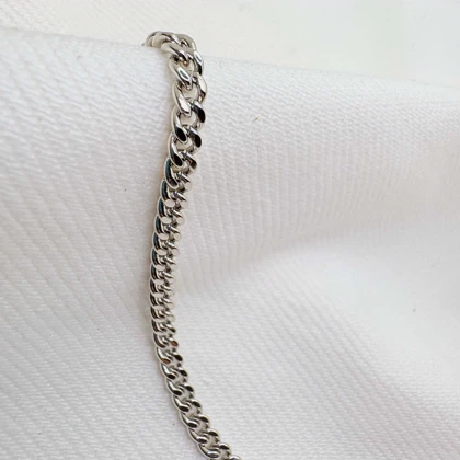 دستبند ژوپینگ طرح کارتیه (کوبان) نقره‌ای | آبکاری رادیوم و رنگ ثابت