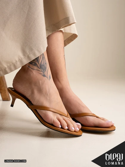 صندل پاشنه وارداتی لاانگشتی لومانا - کد 2806