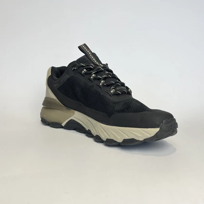 کفش راحتی اسکیچرز مدل مکس پروتکت مشکی کرم