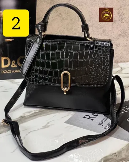 کیف ورنی دسته دار مجلسی زنانه