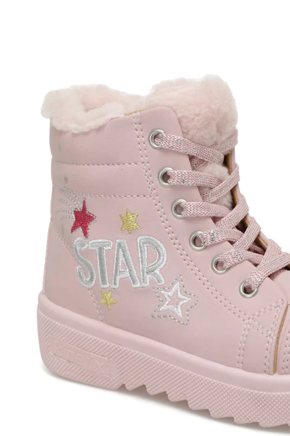 بوت و نیم بوت بچگانه کینتیکس kinetix