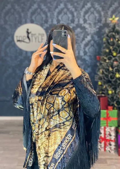 شنل مخمل کد : 7731