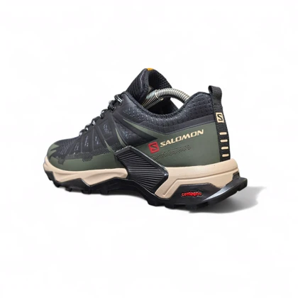 کتانی روزمره و طبیعتگردی سالامون ارتشی کرم