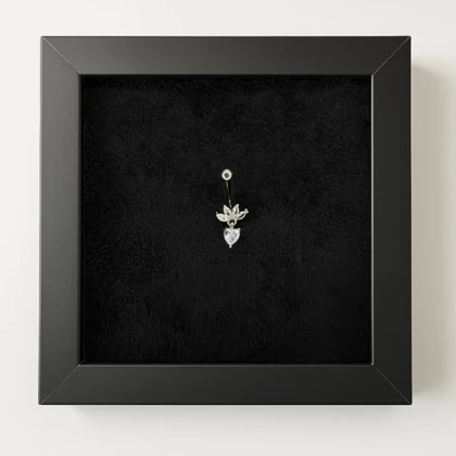 پرسینگ نقره ناف آویز نگین‌دار طرح قلب