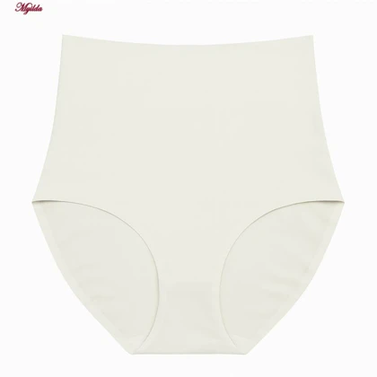 شورت زنانه ماییلدا مدل لیزری فاق بلند کد 5450-3