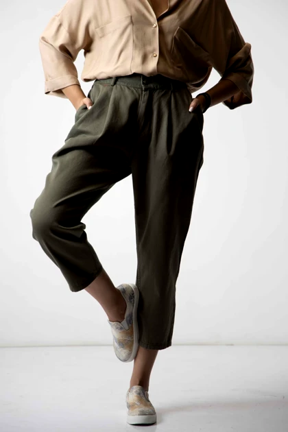 شلوار کتان پیلی دار پشت کش زنانه