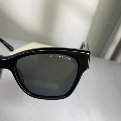 عینک آفتابی لویی ویتون مدل LOUIS VUITTON Z2648u