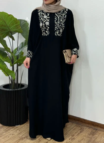 عبای بلند سوزندوزی نفیس