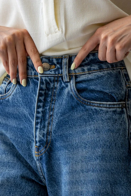 شلوار جین نیم بگ زنانه