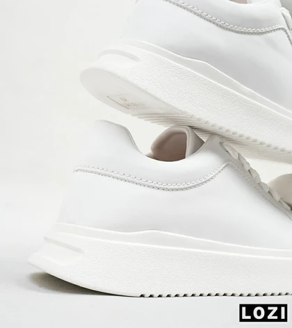 کفش کتانی مردانه سفید PULL & BEAR