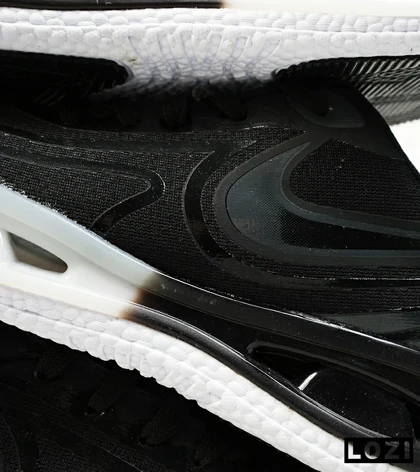 کفش کتانی مردانه مشکی NIKE pegasus 33