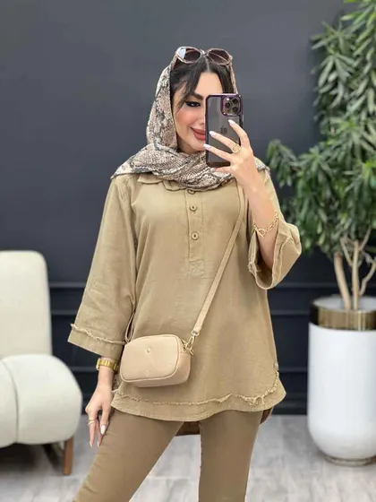 مانتو جلو بسته سه دکمه ریش دار