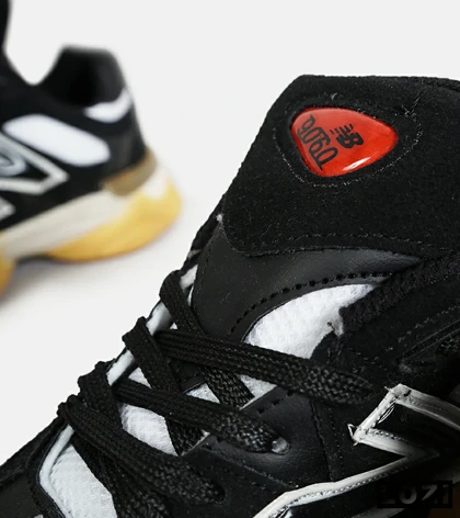 کفش کتانی مردانه و زنانه مشکی سفید خردلی NEW BALANCE 9060