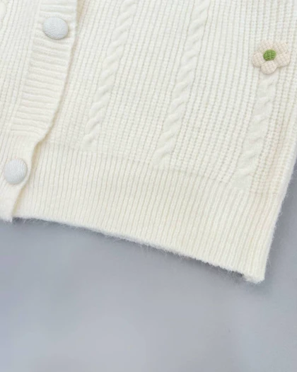 جلیقه بافت جلو دکمه کد 4200