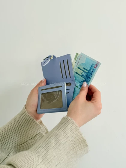 کیف پول و جاکارتی برگ