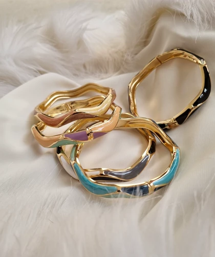 بنگل مینا کاری مدل موج ظریف