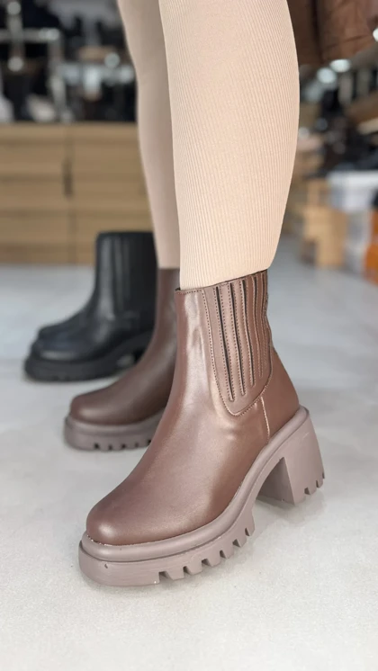 121 B - نیم بوت اسپرت یه طرف کش 121