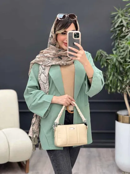 مانتو برش هلالی دو جیب