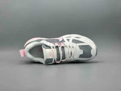کتانی نایکی وی 2 کی ران سفید طوسی صورتی/Nike v2k