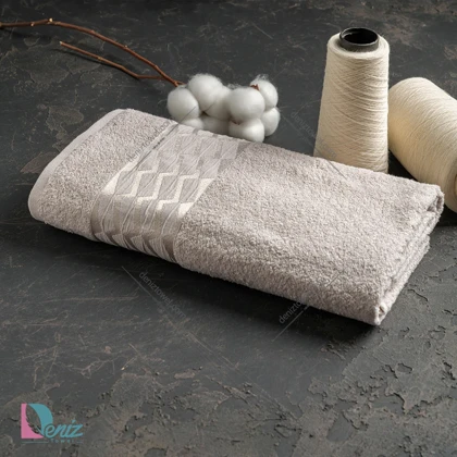 حوله حمامی طرح آرام رنگ استخونی