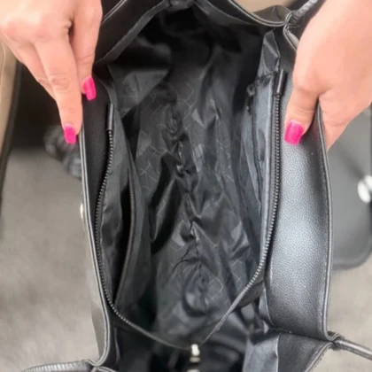 کیف دوشی زنانه آویز توپی کد 2034