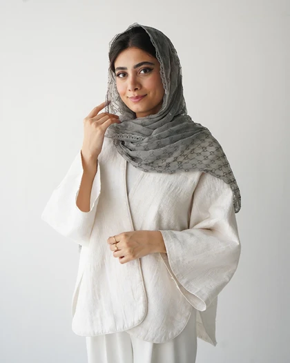 شال گوچی دانتل دار | هیبا