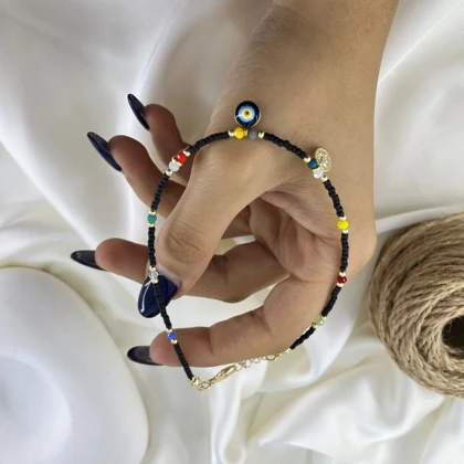 پابند زنانه مهره ای مدل رنگین طرح سکه، چشم نظر و سنجاقک رنگی