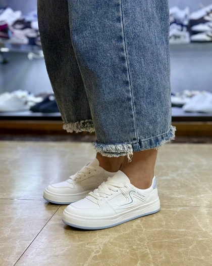 ونس زنانه میو میو 2026