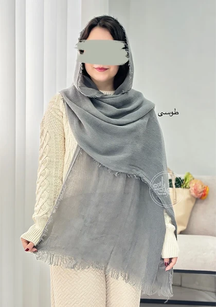 شال پاییزی دور ریش