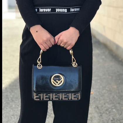 کیف زنانه فندی وارداتی کد 880