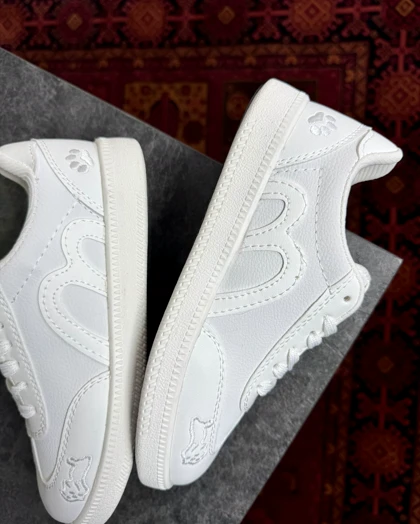 ونس دخترانه مدل میو