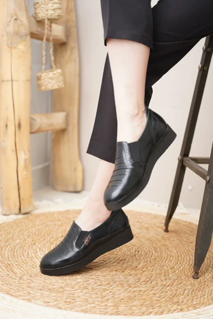 کفش طبی زنانه حجاج