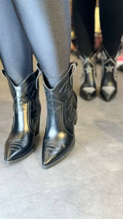 بوت تگزازی کوتاه کد 562