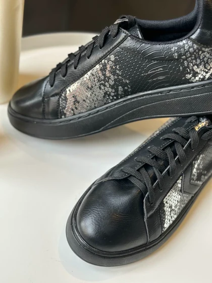 کفش راحتی مدلStradivarius-Sneakers-SKB01