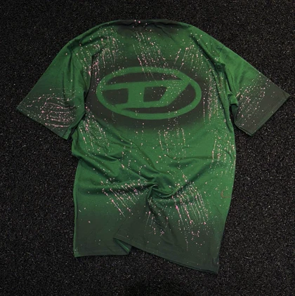 تیشرت دیزل فوق خفن کاستوم شده در بمب رنگ بندی