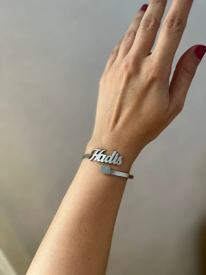 دستبند اسم حدیث