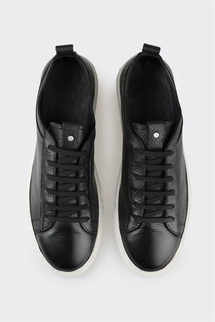 کفش های روزمره مردانه اله elle