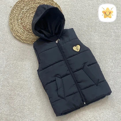 پافر دخترانه کلاه دار مدل love مناسب 3 تا 9 سال