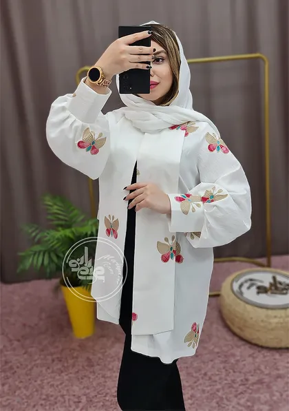 مانتو پروانه