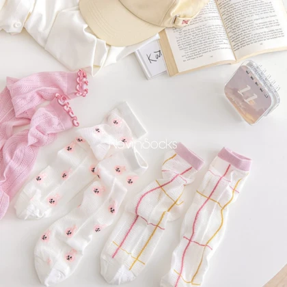 جوراب توری صورتی