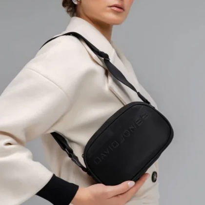 کیف دوشی زنانه دیوید جونز مدل David Jones CM7358
