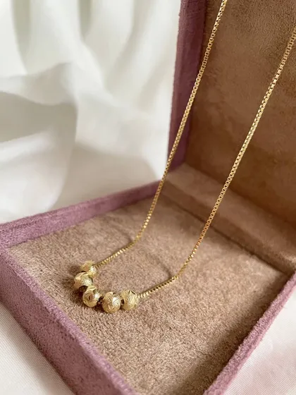 گردنبند گوی طرح طلا