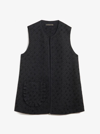 وست زنانه ژاکارد آستر دار جیب‌دار کلاسیک 70101